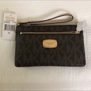 Michael Kors Large Jet Set Signature Logo Wristlet